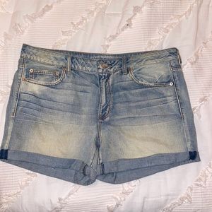 American Eagle Light Wash Jean Shorts